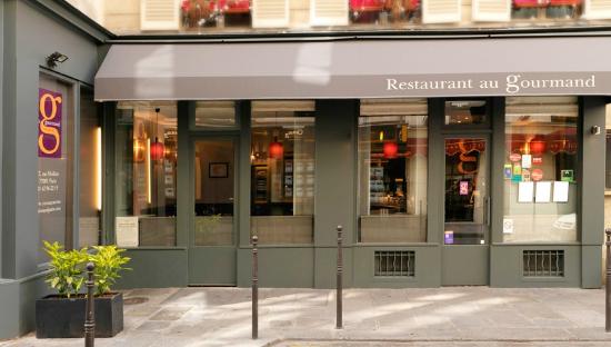 Restaurante em Paris (Au Gourmand) Restaurante em Paris (Au Gourmand)