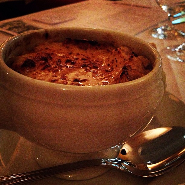 Sopa de Cebola do Au Bon Vivant